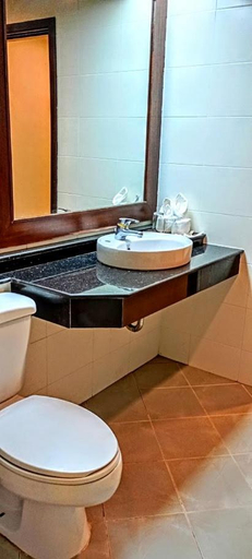 Bathroom 3, Sea Star House, Mueang Krabi