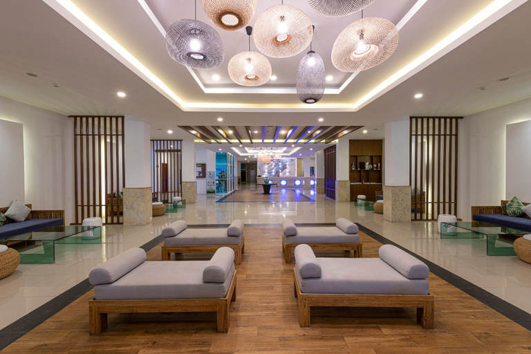 Public Area 4, Blue Beach Grand Resort and Spa, Pulau Phuket