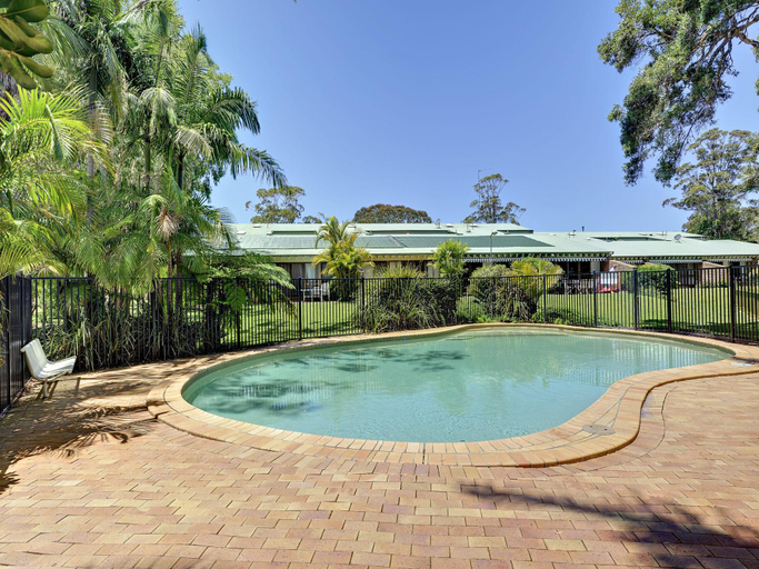 Sport & Beauty 2, 3-Bedroom Apartment -Bay Parklands, Unit 27, Port Stephens