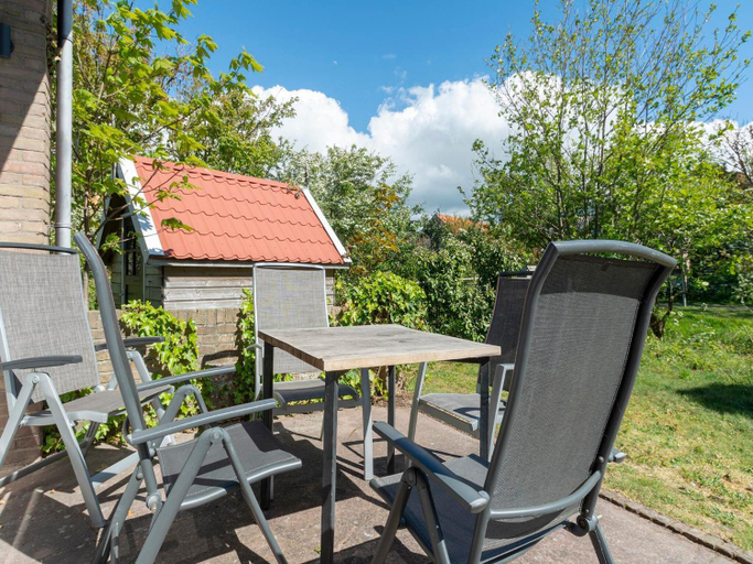 Others 3, De Zeester 4-person holiday home n De Koog, Zijpe