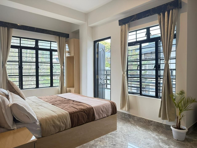 Room 2, The Notting Hills Inn, East Khasi Hills