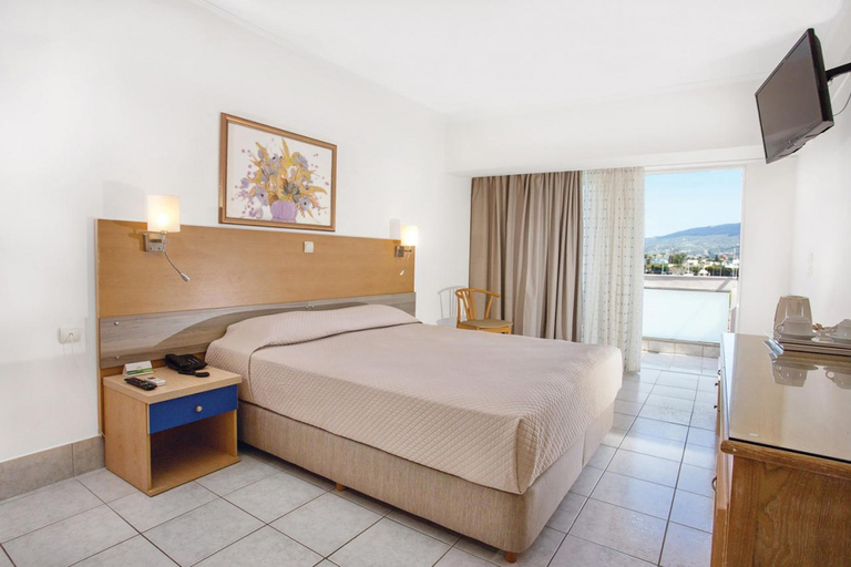 Bedroom 3, Kosta Palace City Hotel, South Aegean