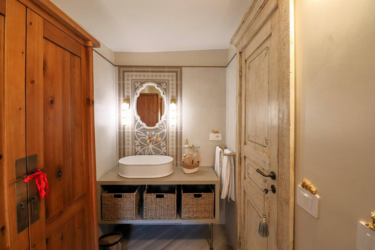 Bathroom 2, Colosseo Garden Lodge, Roma