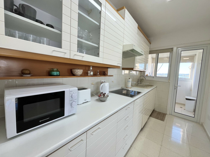 Room 5, 39 LCA - Stay Makenzie View Apartment, Larnaca