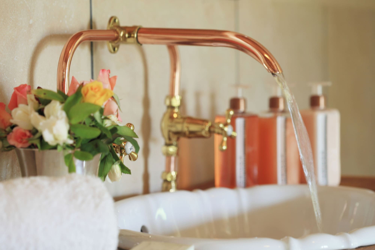 Bathroom, The Willow Historical Guest House, Cacadu