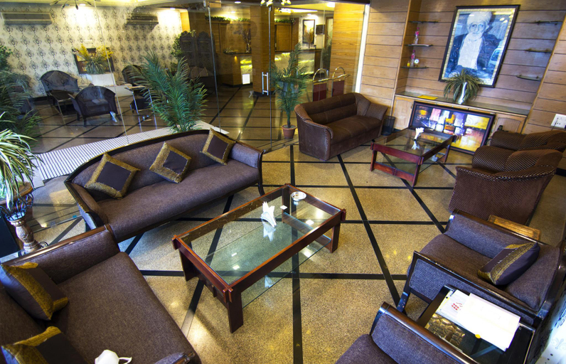 Public Area 2, Comrade Inn, Srinagar