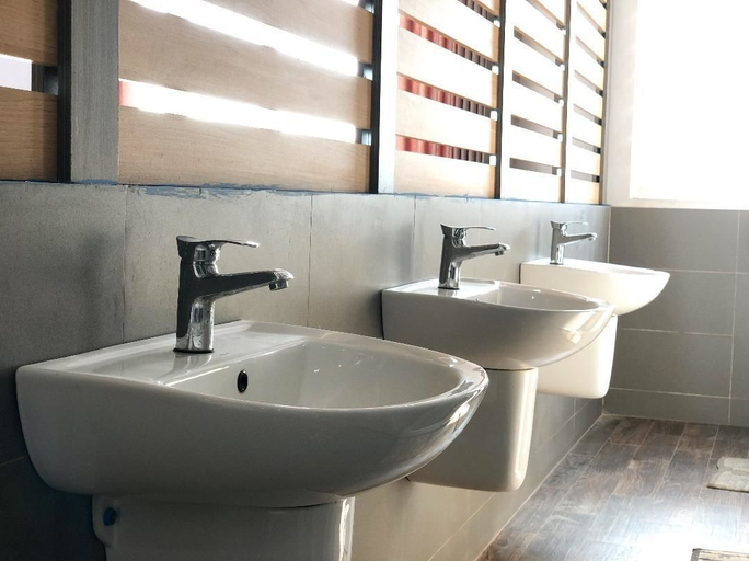 Bathroom 3, Street View Hotel & Apartment, Đà Lạt