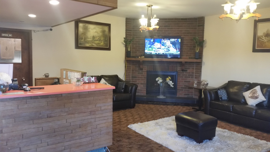 Public Area 3, Ranchland Inn, Division No. 3