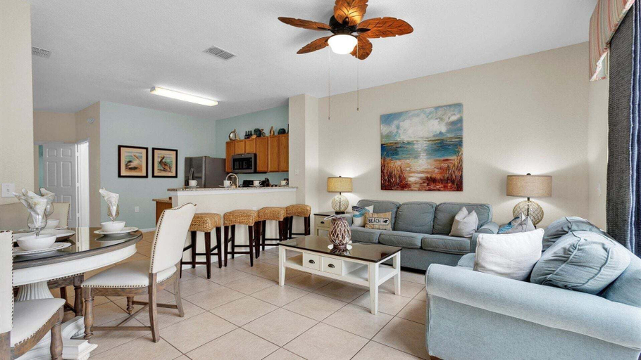 Living area, Skc7653, Osceola