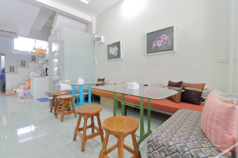 Others 4, Saen Sabai Hostel, Bang Phli