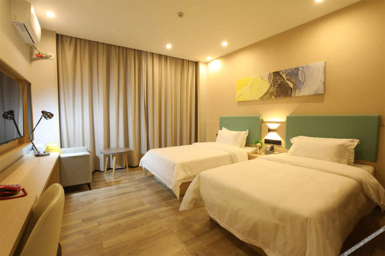 Bedroom 2, POLTTON INTERNATIONAL SERVER APARTMENT, Laibin