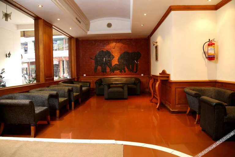 Others 5, Nextel Inn, Kozhikode