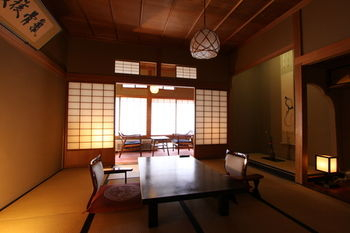 Others 2, Yorozuya, Yamanouchi