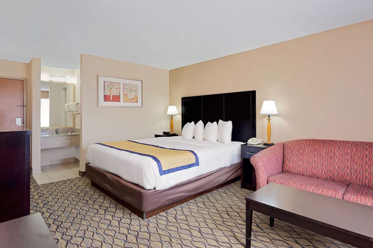Room 5, Staywell Inn, Kalamazoo