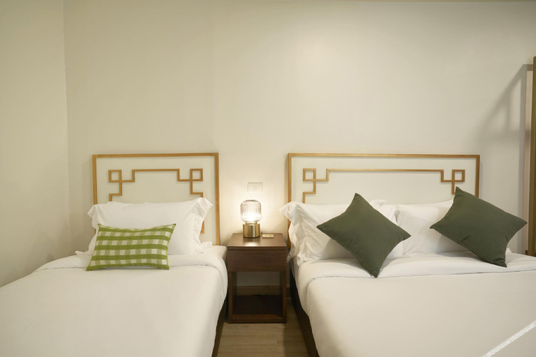 Bedroom 3, Sweet's Escape, Khlong Toey