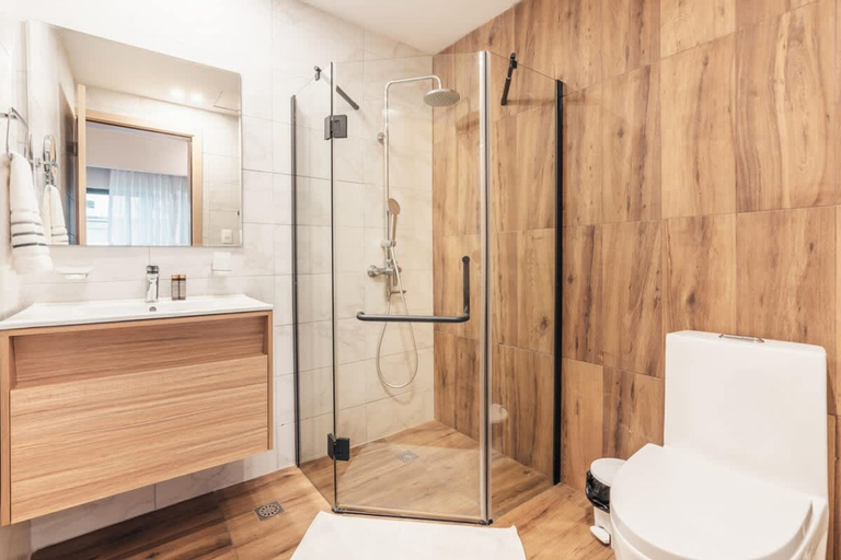 Bathroom, Flat in Regatta II With Breakfast Included 302, Distrito Nacional
