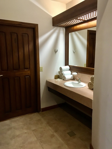 Bathroom 3, Nandel Beach Resort, La Cruz