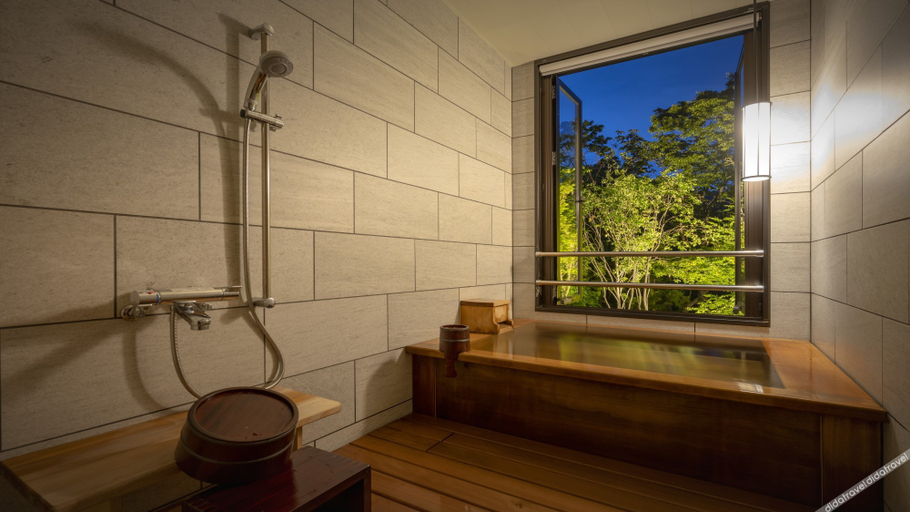 Bathroom 4, Yamanokami Onsen Bessho Seiryukan, Hanamaki