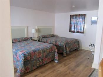 Others 5, Seawinds Motel & Suites, Digby