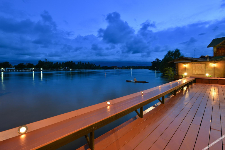 Sport & Beauty, Amphawa Riverfront Hotel, Amphawa