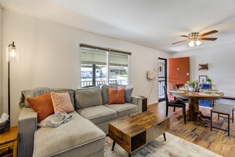 Interior 5, 2116 Salt Dr, El Paso
