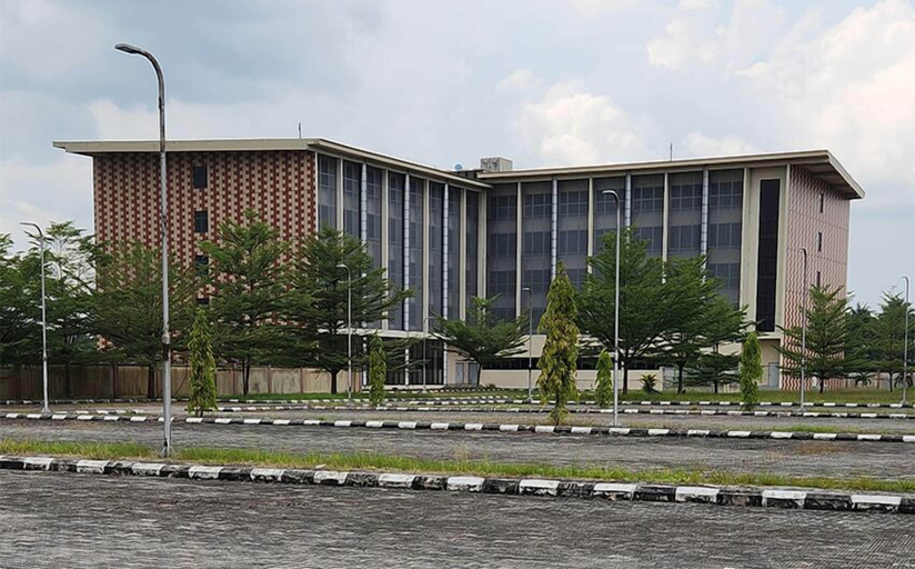 Exterior & Views 1, Grand Hyatt No.5 Hotel, Obio/Akp