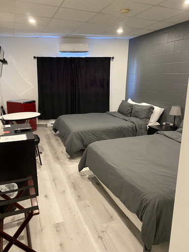 Bedroom 2, Hôtel St-Alexis, Portneuf