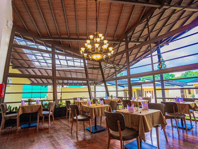 Restaurant 4, LIGHT VILLAS GIGIRI, Westlands