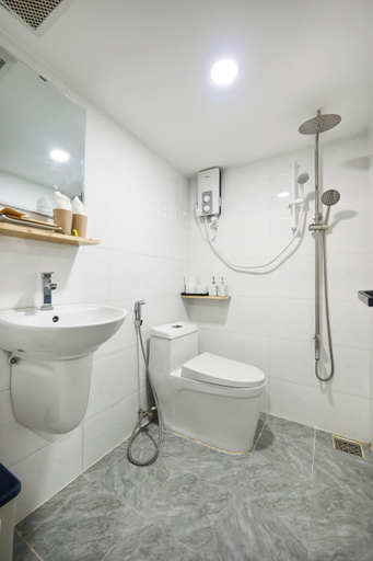 Bathroom 3, Jade Garden by La Doma Express, Ho Chi Minh City