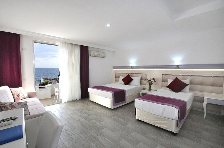 Bedroom 3, Ramira Beach Hotel, Alanya