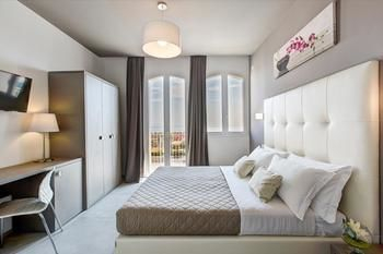 Others 5, Villa Augustea, Rimini