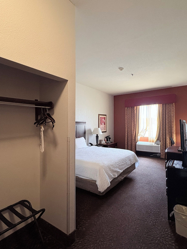 Bedroom 5, Country Inn & Suites by Radisson, Terrell, Kaufman