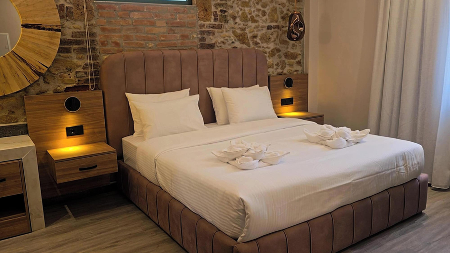 Room 2, Apon City Residence, Crete