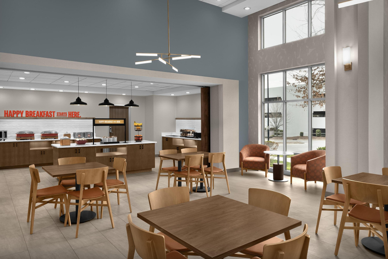 Food & Drinks 4, Hampton Inn & Suites Charlotte/Ballantyne, Mecklenburg