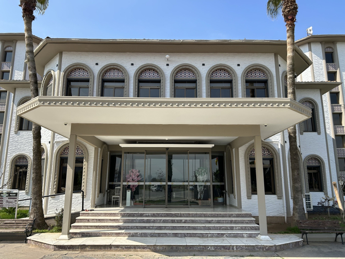 Others 5, Yahura Otel, Merkez