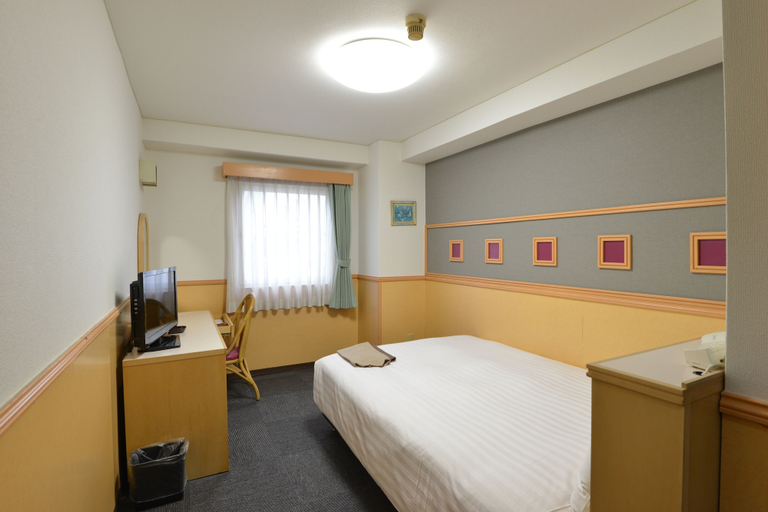 Bedroom 3, Hotel Marutani, Taitō