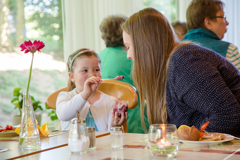 Food & Drinks 5, Hotel Montana Diemelstadt, Waldeck-Frankenberg