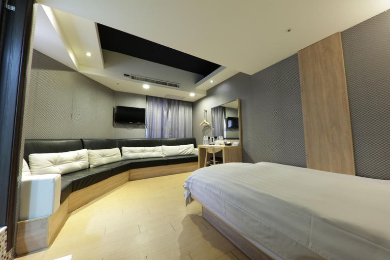 Bedroom 3, Dream 12 Hotel, Taichung