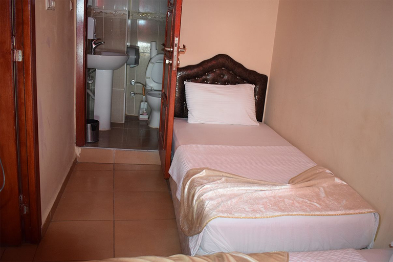 Bedroom 3, Asya Hotel, Selçuklu