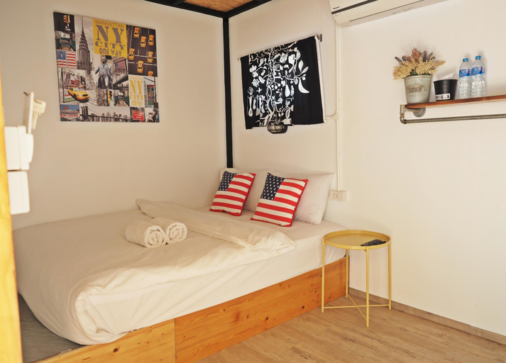 Bedroom 2, Sweet Box Bed and Breakfast, Pattaya