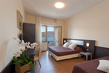 Others 4, Hotel Carillon, Verbano-Cusio-Ossola