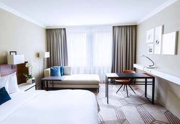Others 4, Prague Marriott Hotel, Praha 1