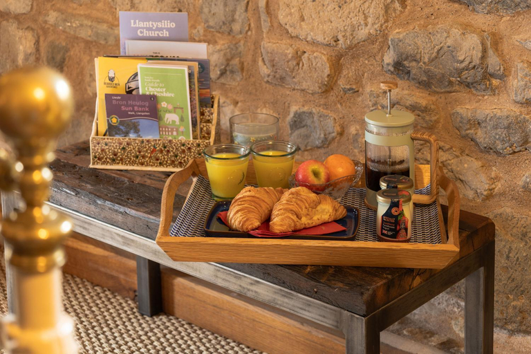 Food & Drinks, The Cowshed, Denbighshire
