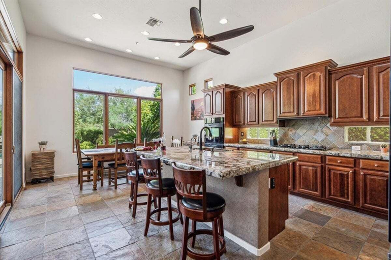 Interior 2, Scottsdale - 14586 E Wethersfield Rd, Maricopa