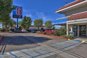 Others 2, Motel 6 Kingman, AZ - Route 66 East, Mohave