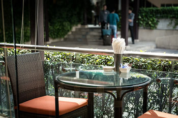 Food & Drinks 2, Novotel Living Bangkok Sukhumvit Legacy, Wattana