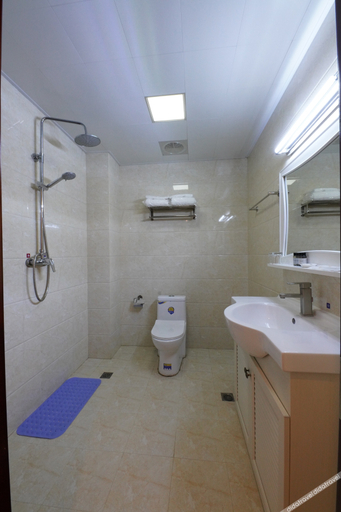 Bathroom 3, Jinhai Garden Holiday Hotel, Qingdao