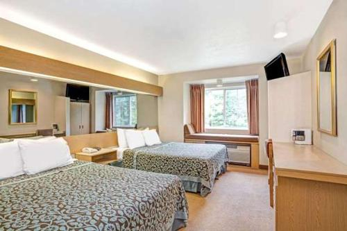 Others 5, Sturbridge Plaza Hotel, Worcester