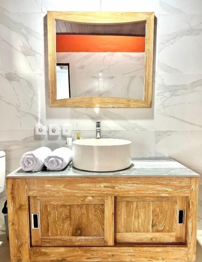 Bathroom 3, Ubud Arindra Private Pool Villa, Gianyar