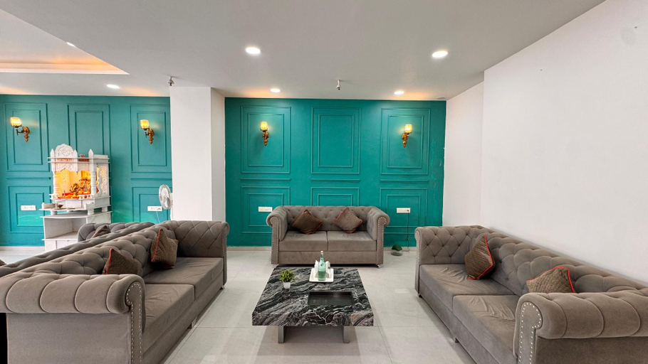 Public Area 2, Housemate Hotels & Restaurant, Pune